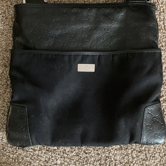 Gucci Black Guccissima Canvas Shoulder Bag - Picture 2 of 14
